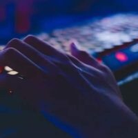 Günstig echte Twitch Video Views kaufen|LikesAndMore